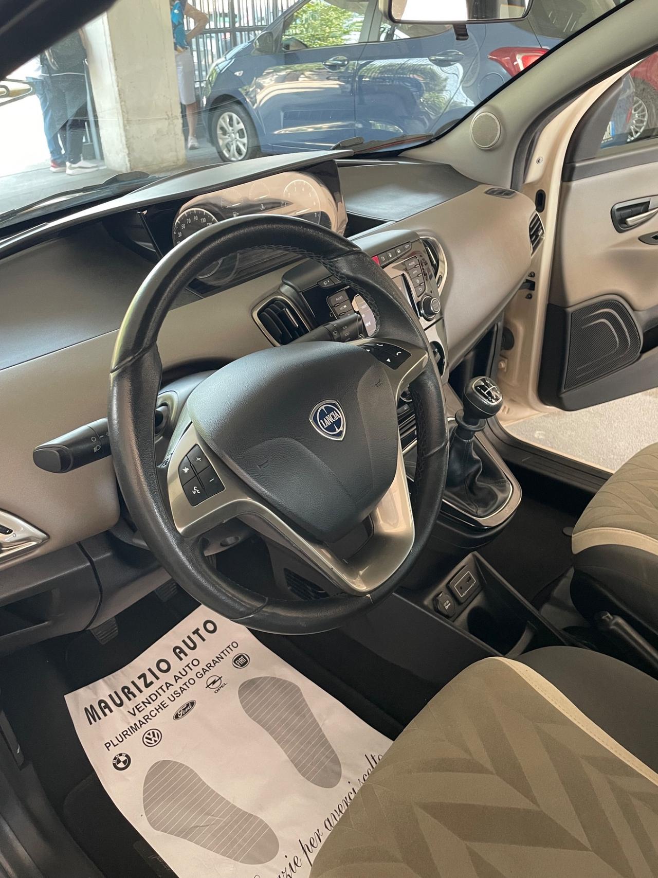 Lancia Ypsilon 1.2 69 CV 5 porte GPL Ecochic Mya perfetta in tutto