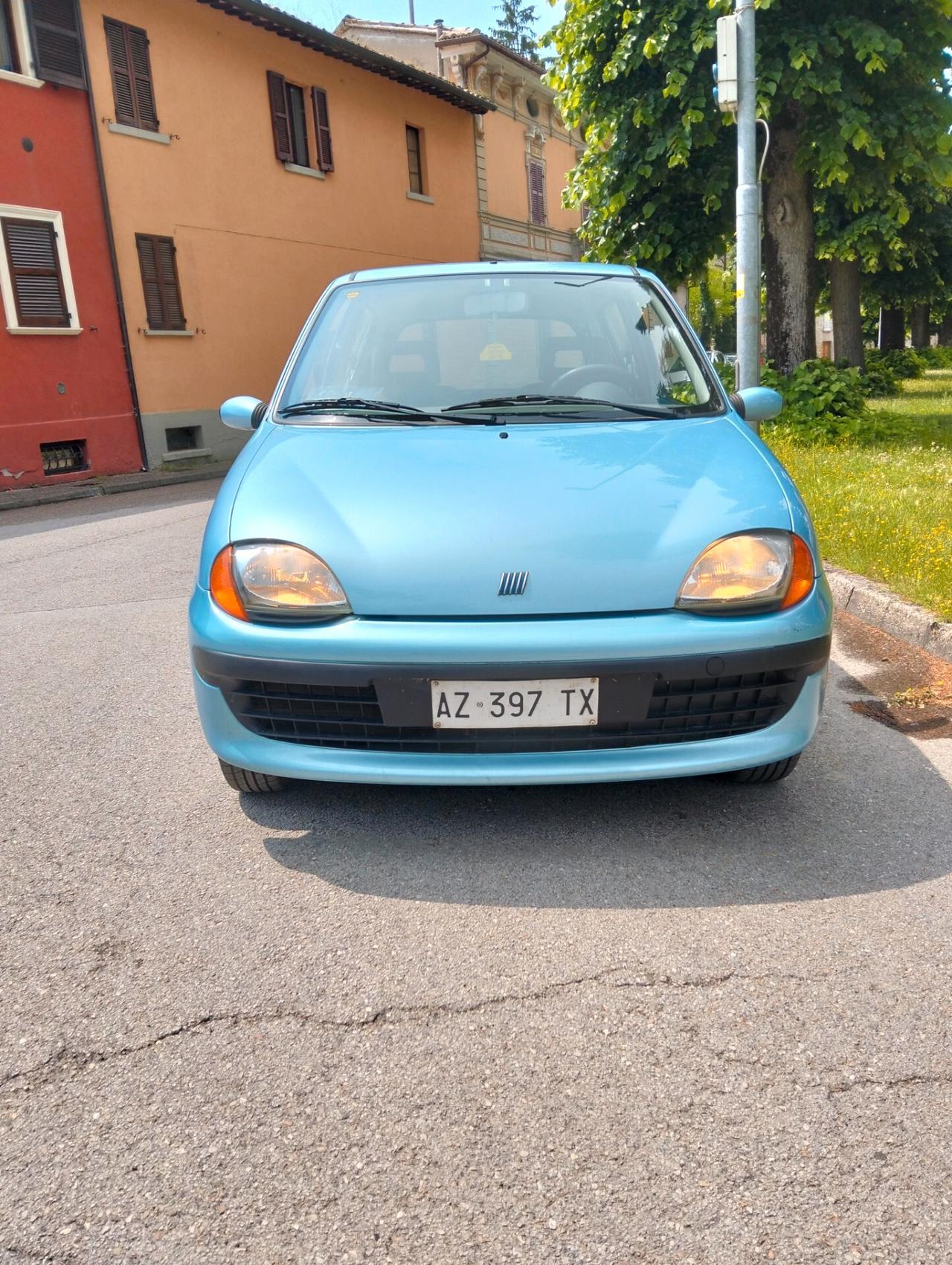Fiat 600 Base