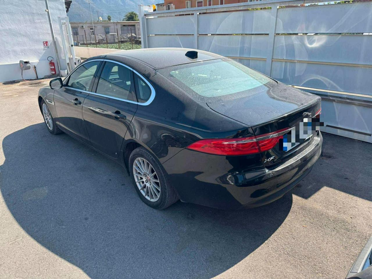 Jaguar XF 2.0 D 180 CV Prestige-2019