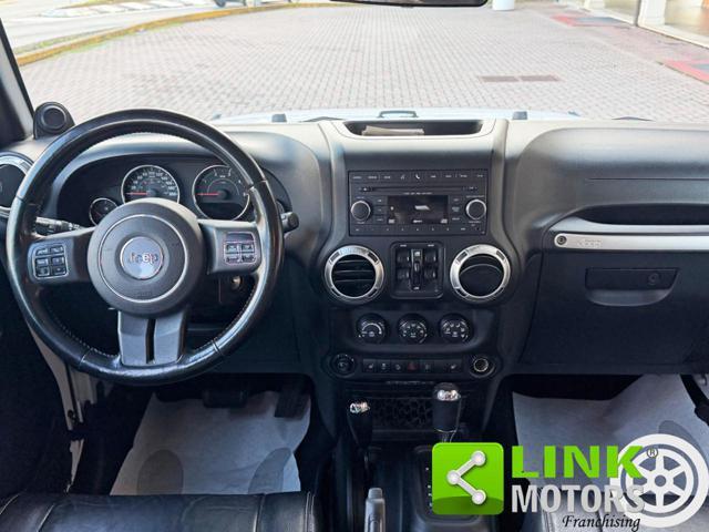 JEEP Wrangler Unlimited 2.8 CRD DPF Sahara Auto