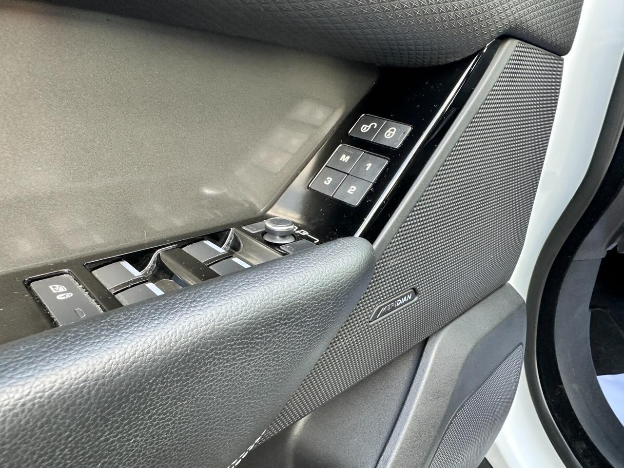 Range Rover Velar 2.0 Si4 BENZINA 250cv Tetto