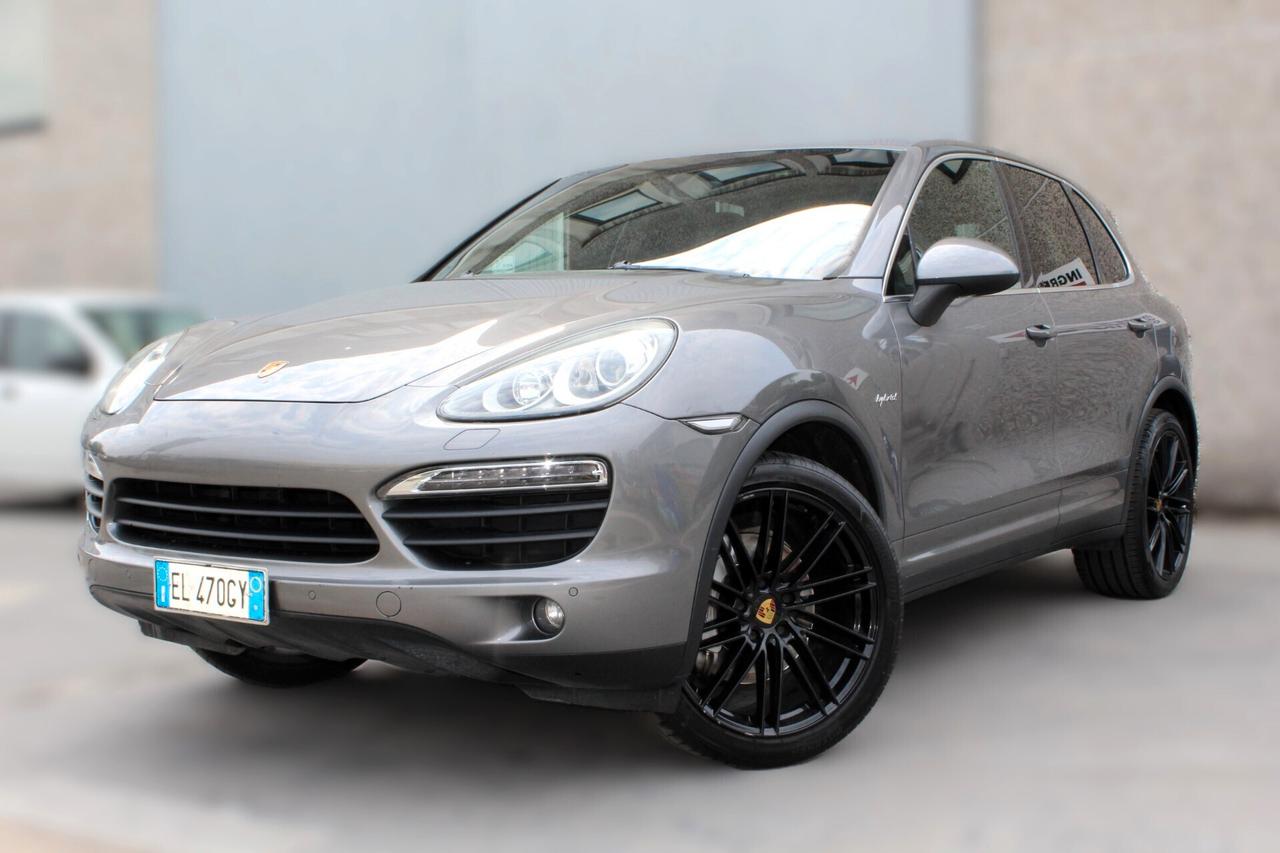 Porsche Cayenne 3.0 S Hybrid MOTORE NUOVO