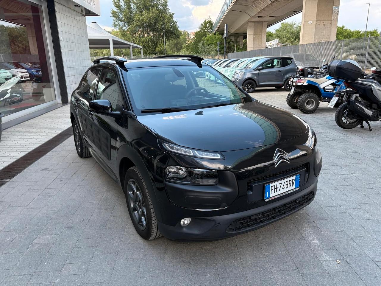 Citroen C4 Cactus PureTech 82 Shine