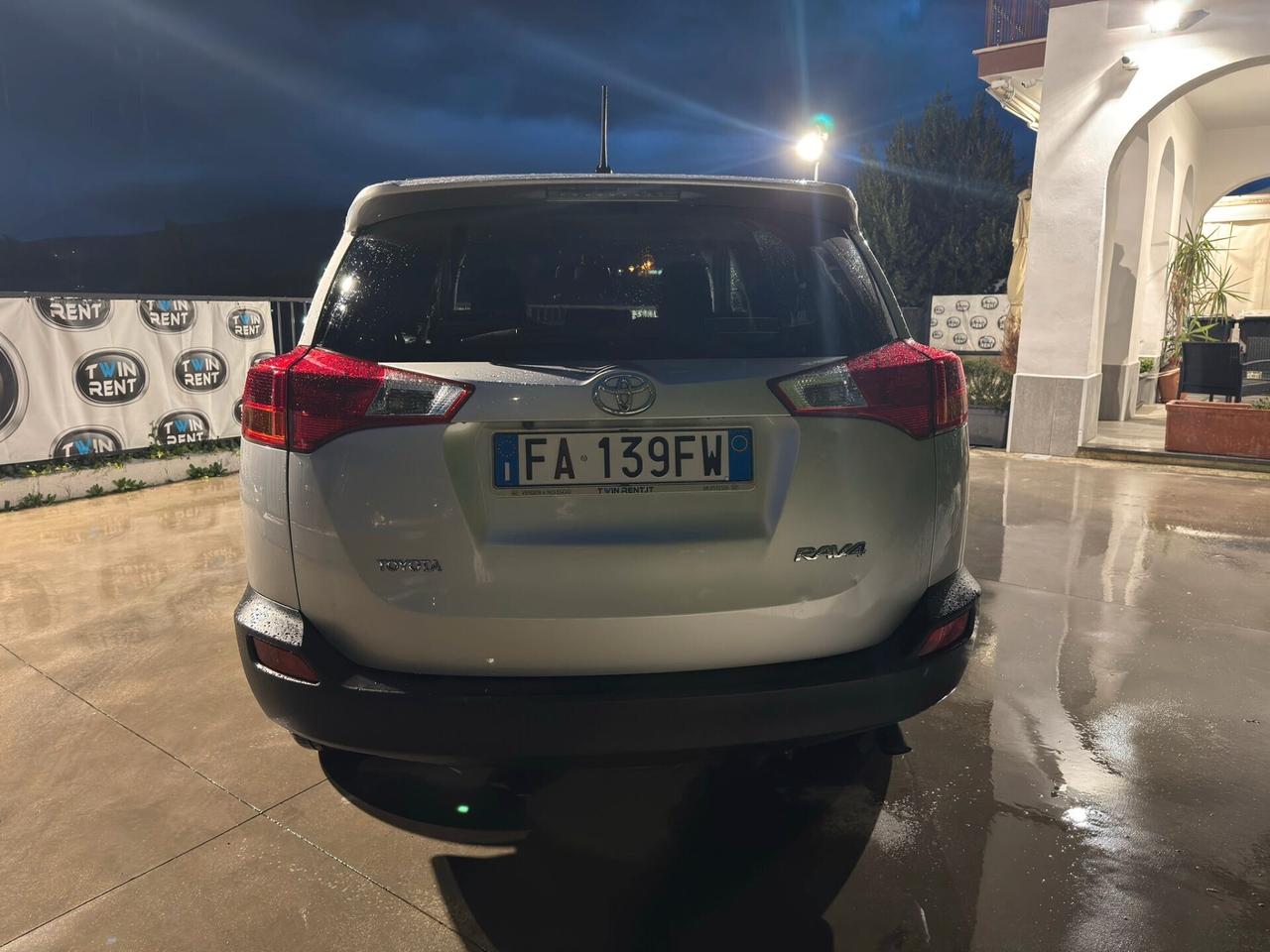 Toyota RAV 4 RAV4 2.0 D-4D 2WD Style