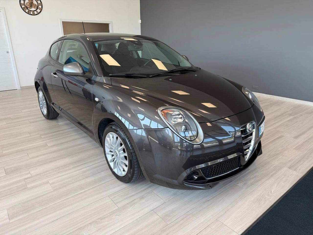 Alfa Romeo MiTo 1.3 JTDm 85 CV S&S Distinctive