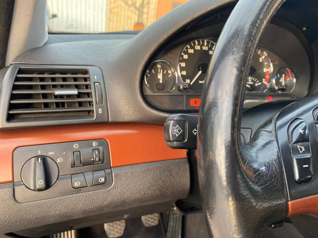 BMW Serie 3 320i Attiva E 46 TARGA ORO ASI