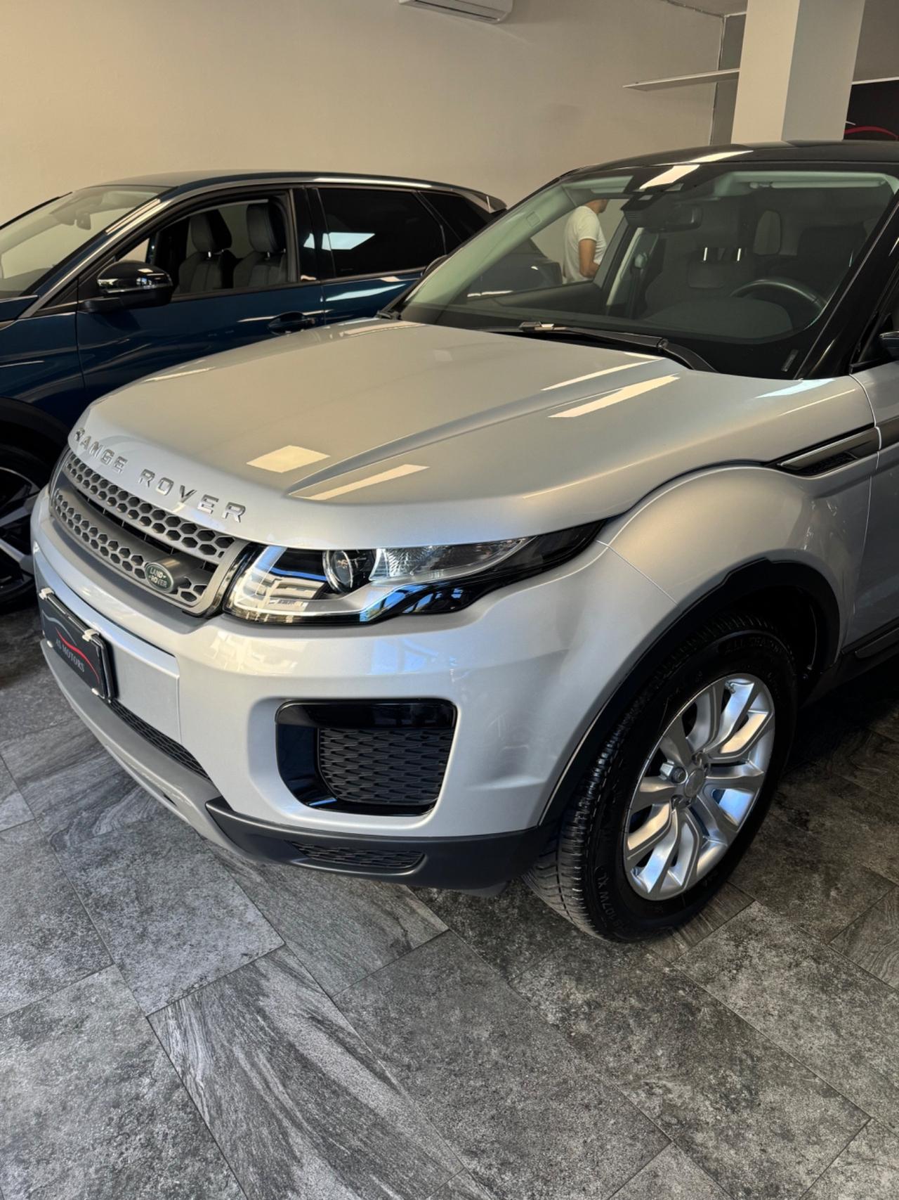 Range Rover Evoque 2.0 TD4 150 CV HSE Finanziabile