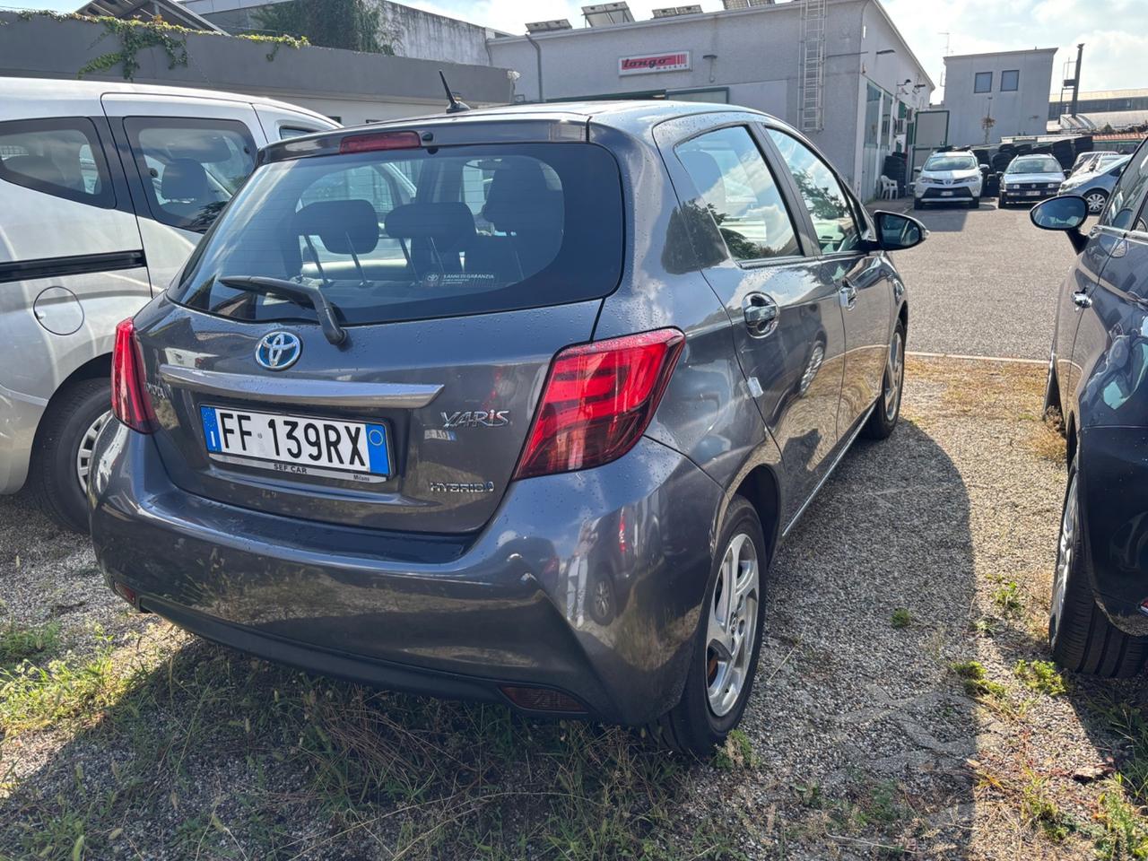 Toyota Yaris 1.5 Hybrid 5 porte Active