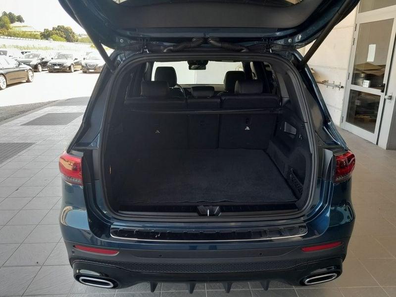Mercedes-Benz GLB 200 Premium auto