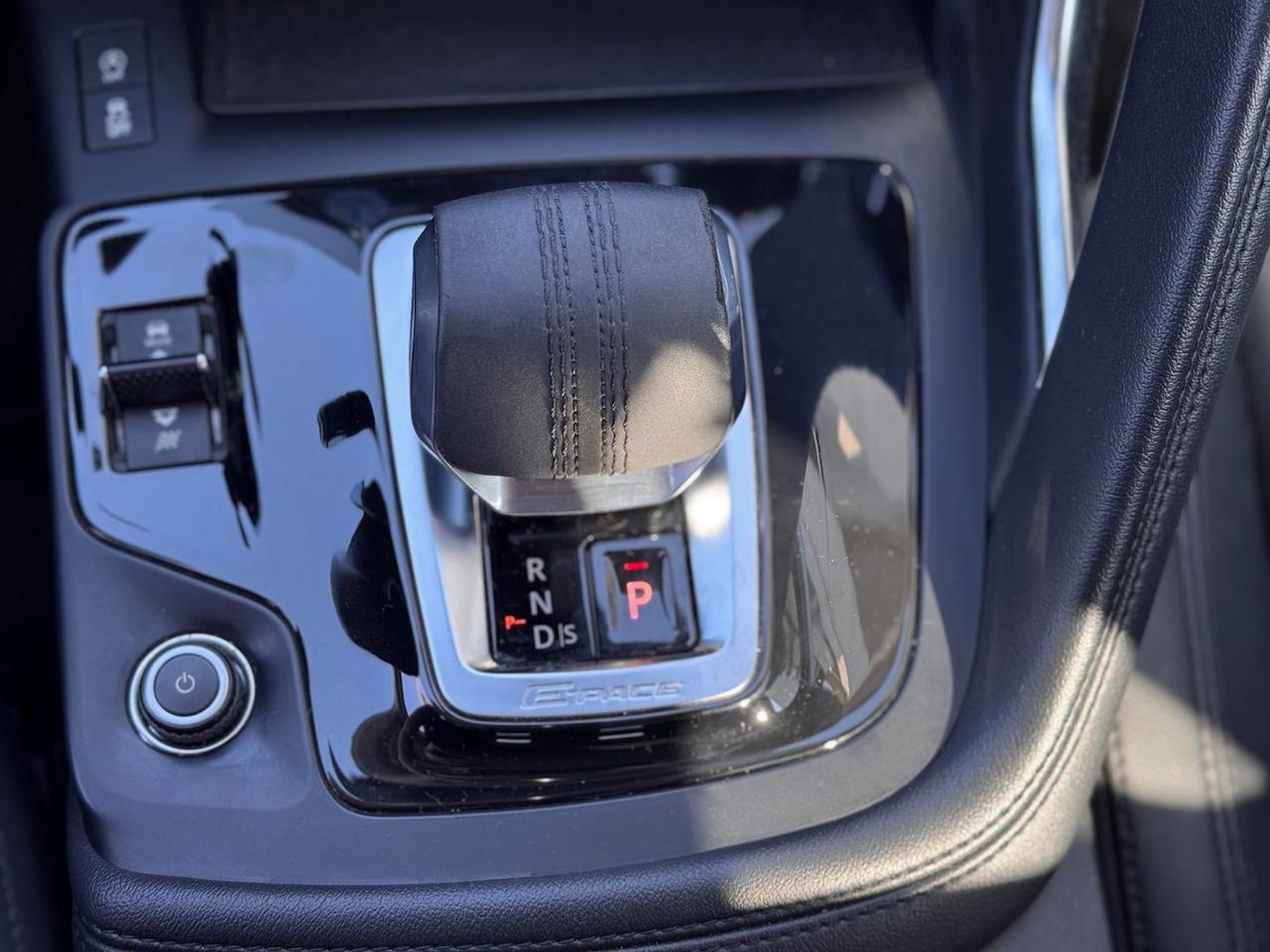 Jaguar E-Pace S D 165 MHEV #11385