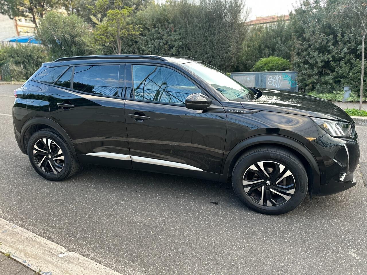 Peugeot 2008 1.2 130cv GT Line UNIPRO