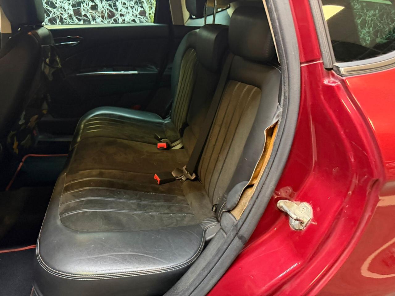 Lancia Delta 1.6 MJT DPF Selectronic Platinum