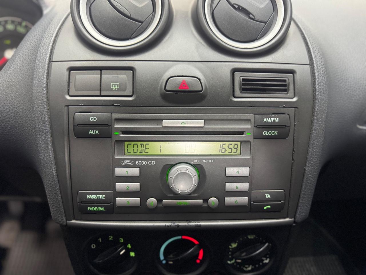 Ford Fiesta 1.2 Benzina 5P ADATTA NEOPATENTATI