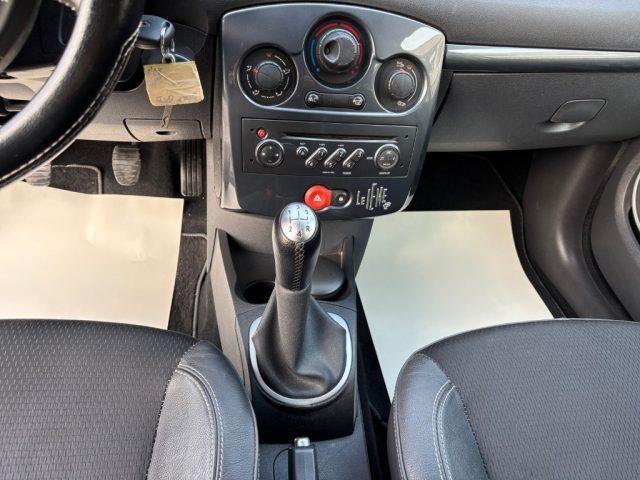 RENAULT Clio 1.5 dCi 85CV 5 porte Le Iene NEOPATENTATI