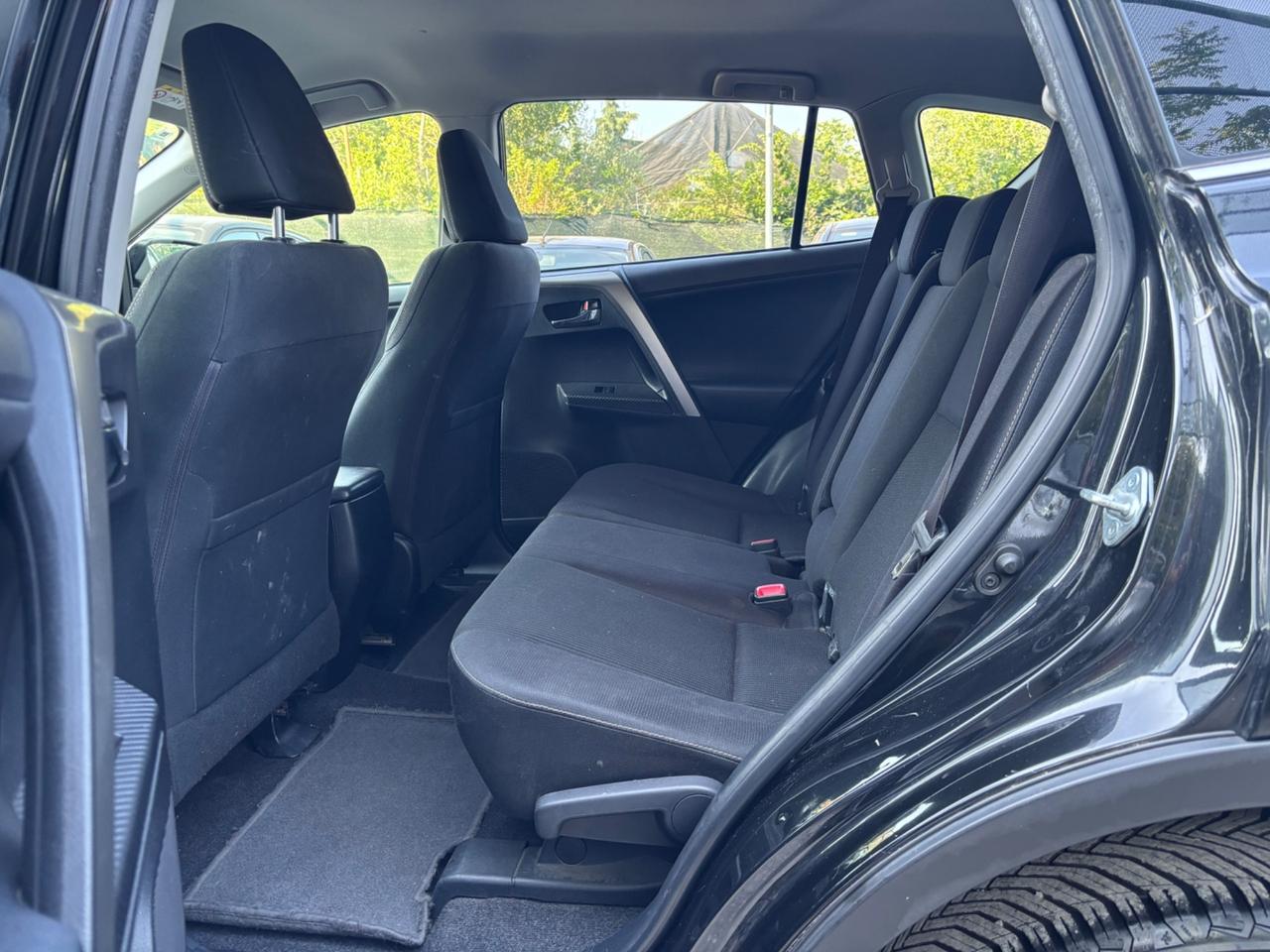 Toyota RAV 4 RAV4 2.0 D-4D 4WD Lounge