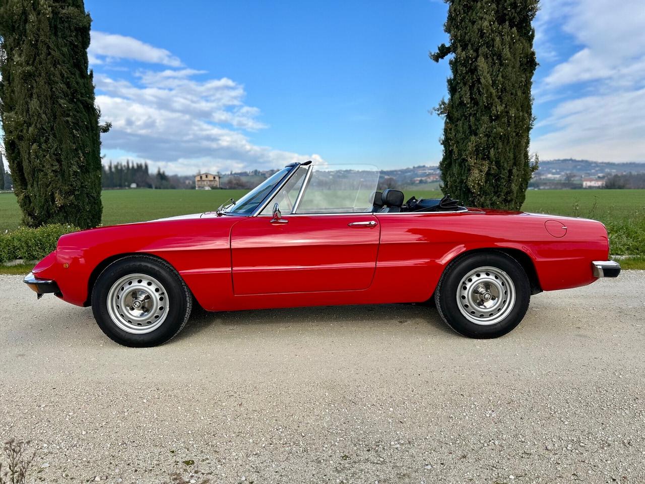 Alfa Romeo Spider 1.3 II SERIE " CODA TRONCA " - VETTURA DI INTERESSE STORICO COLLEZIONISTICO