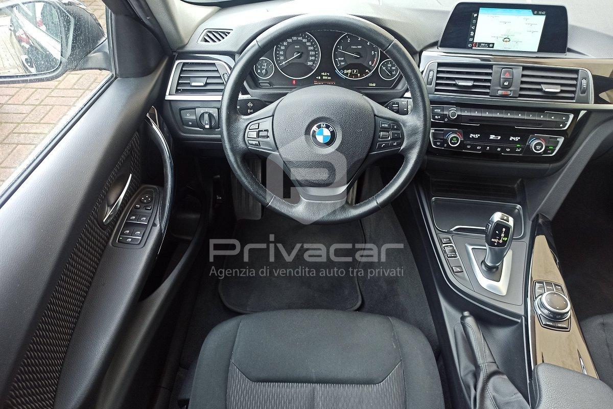 BMW 320d xDrive Touring Business Advantage
