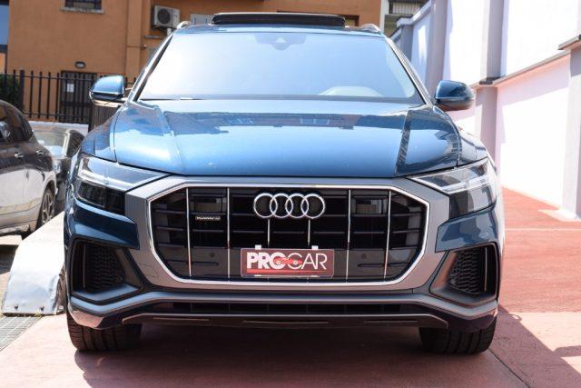 AUDI Q8 55 TFSI quattro tiptronic (Tetto/23"/quadzone)FULL