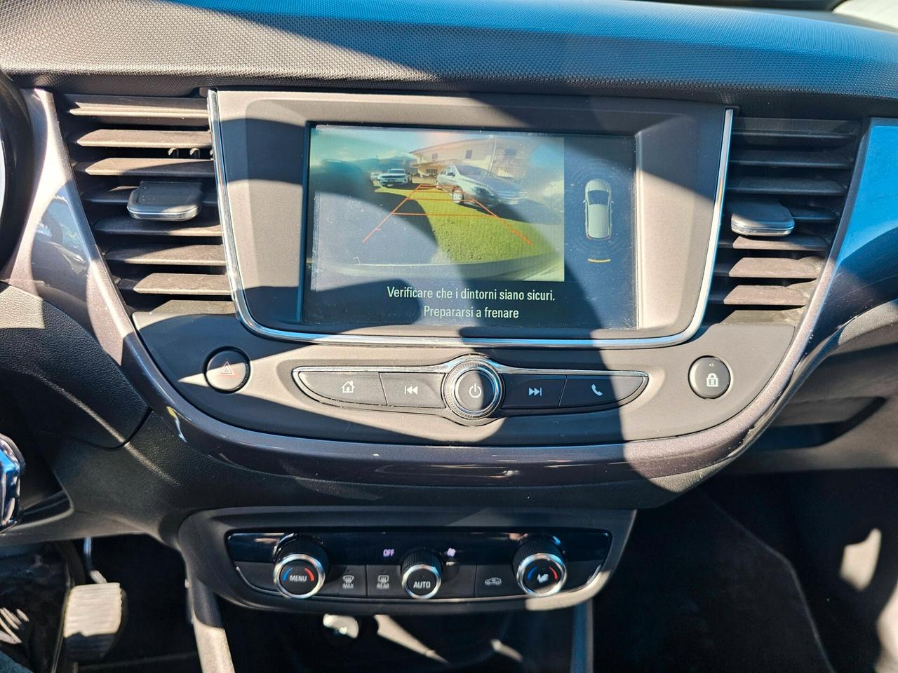 Opel Crossland X 1.6 ECOTEC D 8 Innovation Full optional