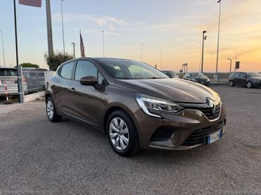 RENAULT Clio TCe 12V 100 CV 5p. Edition One