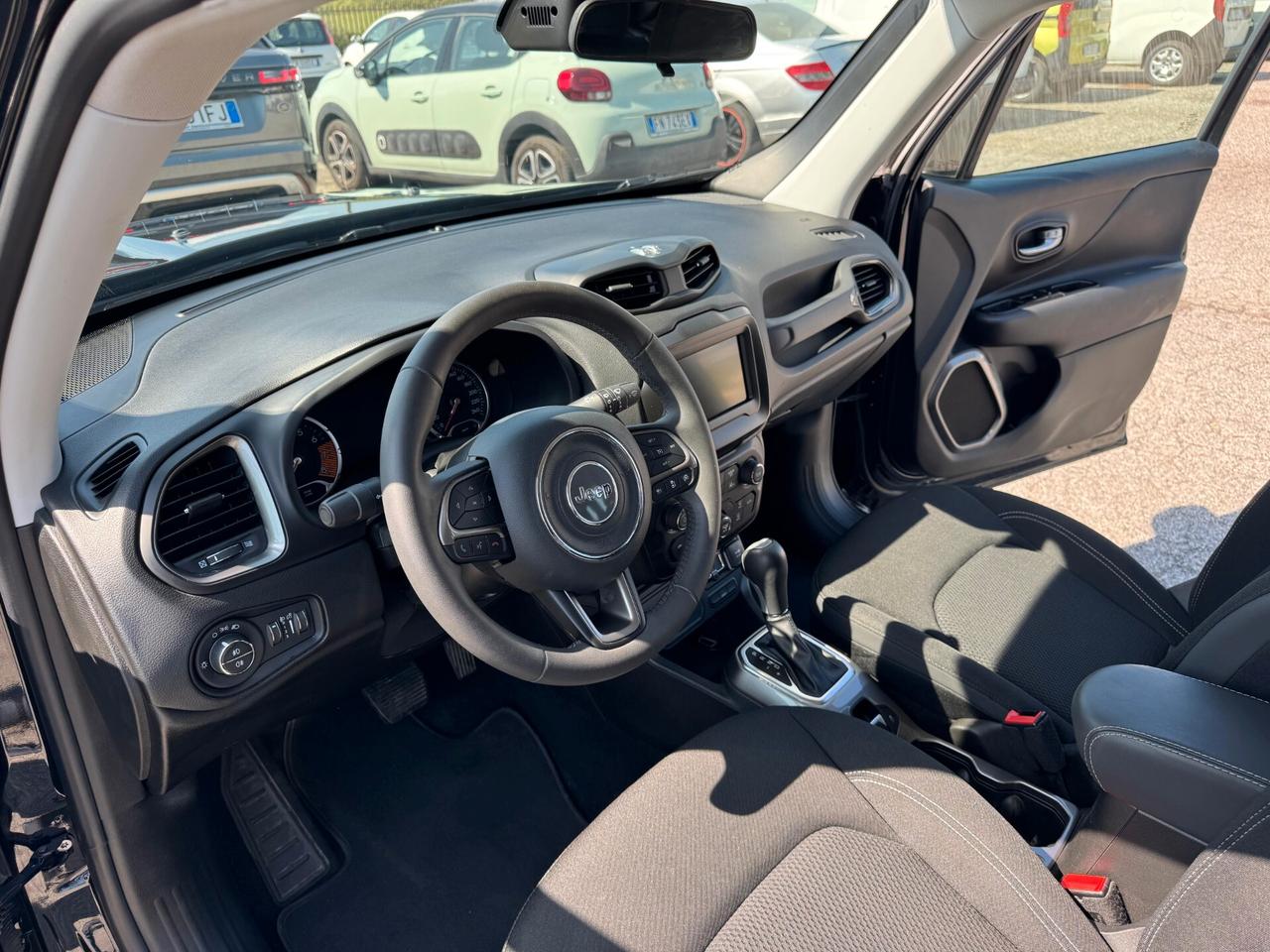 Jeep Renegade 1.3 T4 DDCT Limited