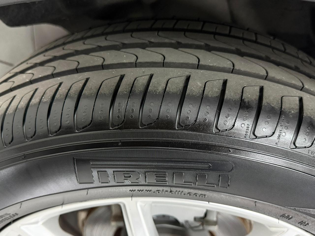 Alfa Romeo Stelvio 2.2 TD 190 CV EXECUTIVE Q4 RUOTINO GOMME NUOVE PIRELLI