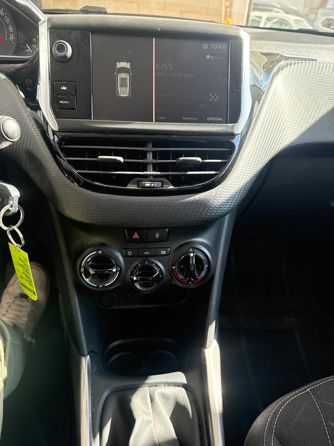 Peugeot 2008 PureTech 82 Allure