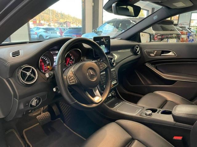 Mercedes Classe GLA 200 d Night Edition auto