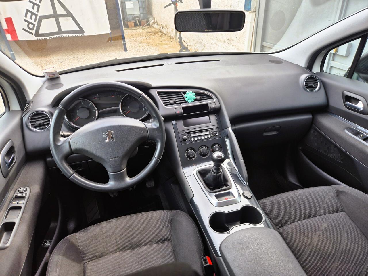 Peugeot 3008 1.6 HDi 110CV