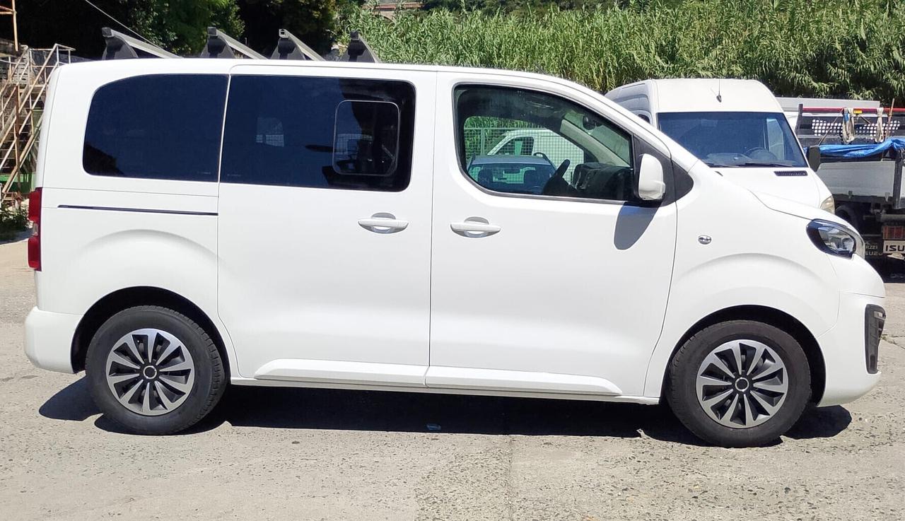 Peugeot Traveller 1.5 HDI 120CV 9 POSTI 2020