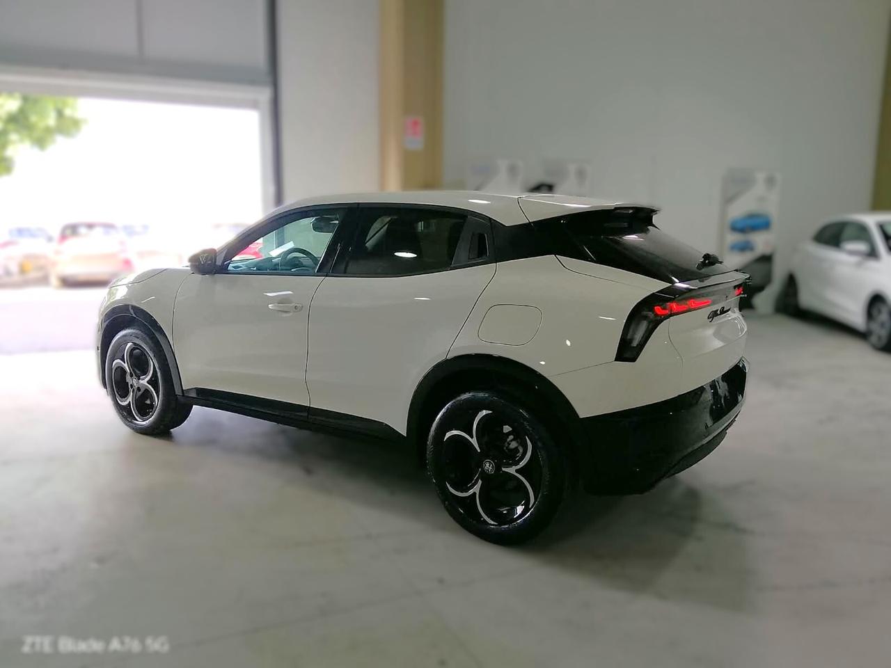 Alfa Romeo Junior Hybrid 1.2 Sprint 145CV