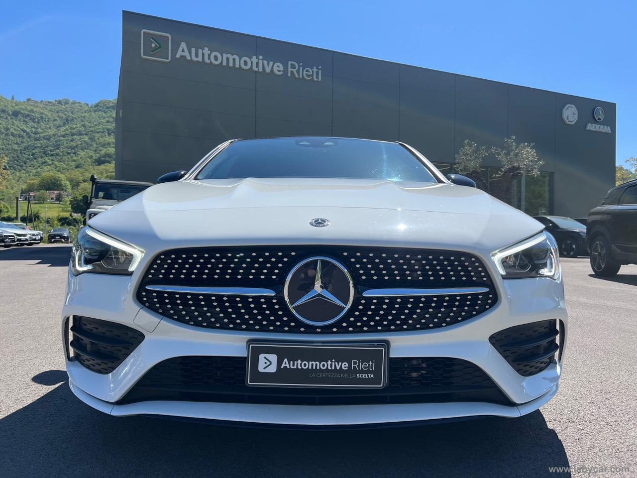 MERCEDES-BENZ CLA 200 d Automatic Premium