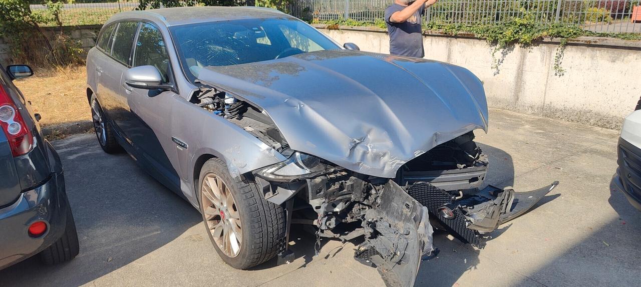 Jaguar XF Sportbrake 2.2 D 200 CV R-Sport