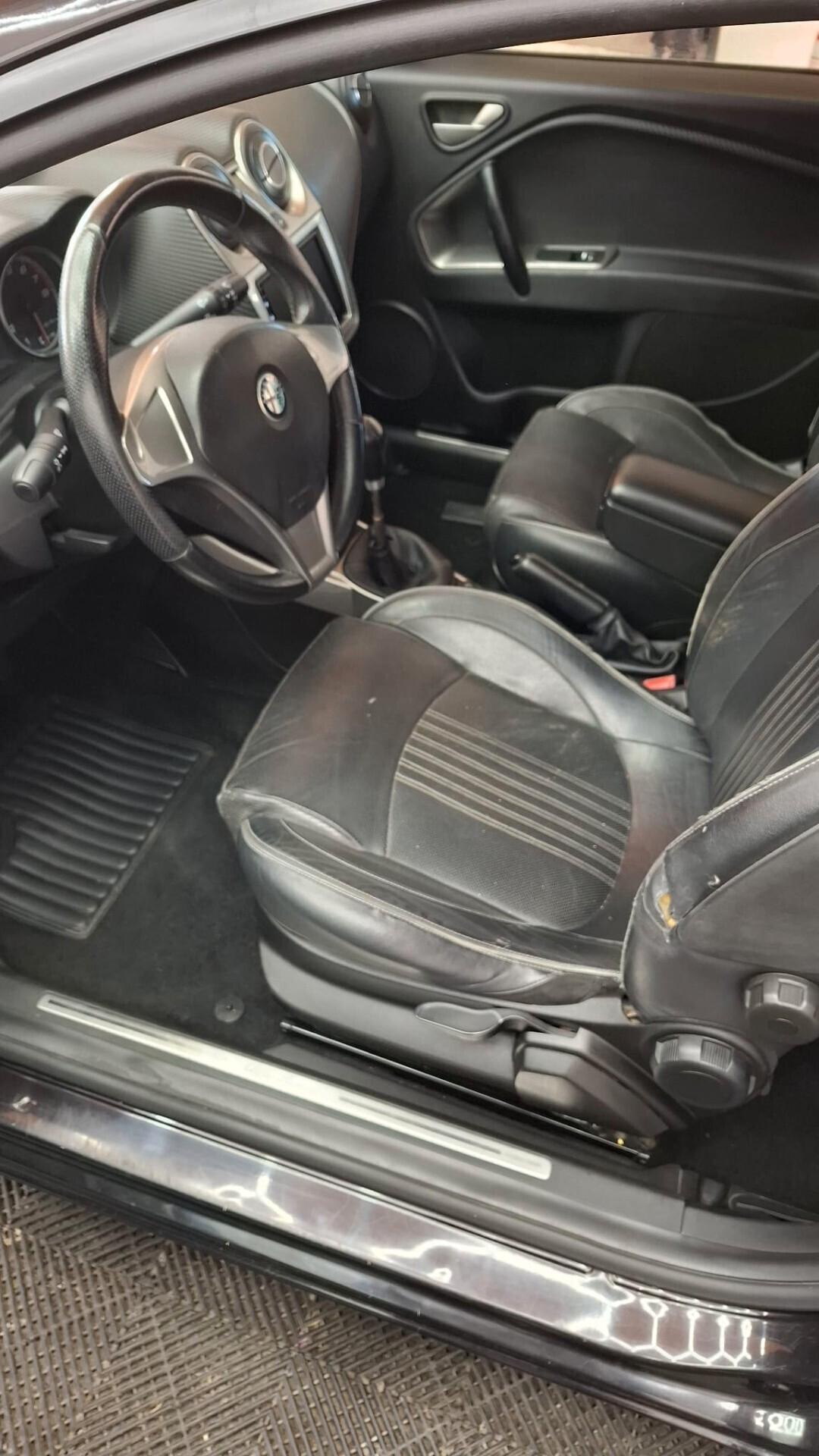 Alfa Romeo MiTo 1.4 T 120 CV GPL Distinctive Sport Pack OCCASIONE € 3900