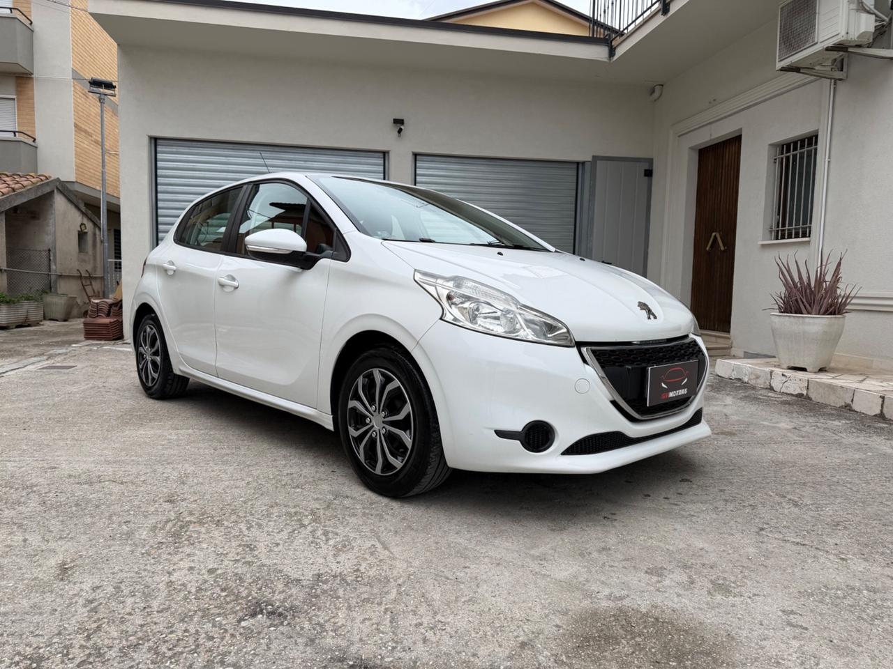 Peugeot 208 1.4 HDi 68 CV 5 porte Active