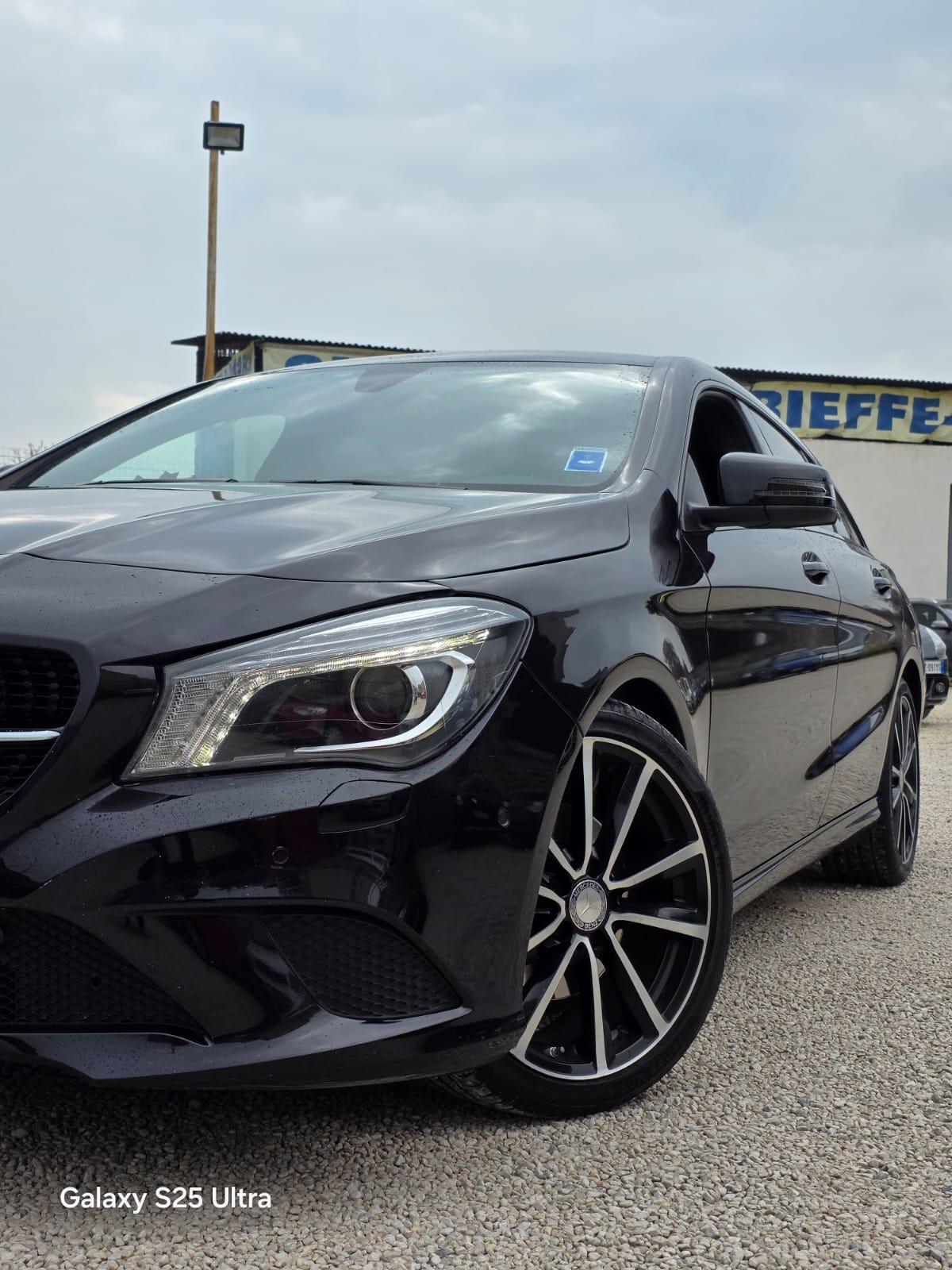 Mercedes CLA 200 CDI S.W. Automatic Premium Dark Night