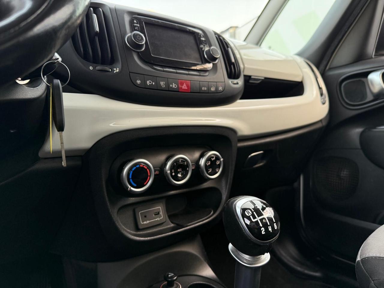 Fiat 500L 1.6 Multijet 120 CV Lounge n1 autocarro con posti