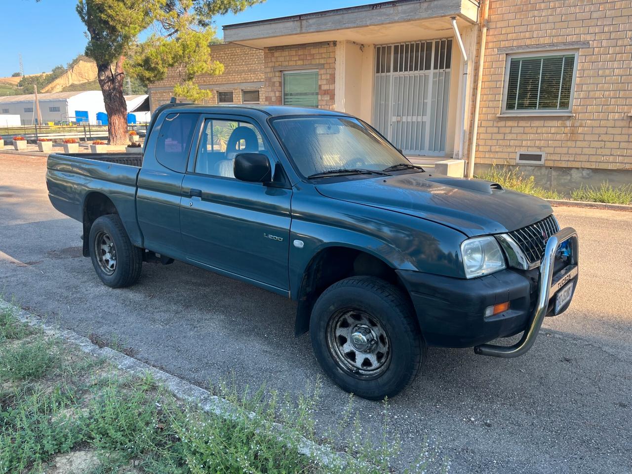 Mitsubishi L200 2.5 TDI 4WD Single Cab Pick-up GL
