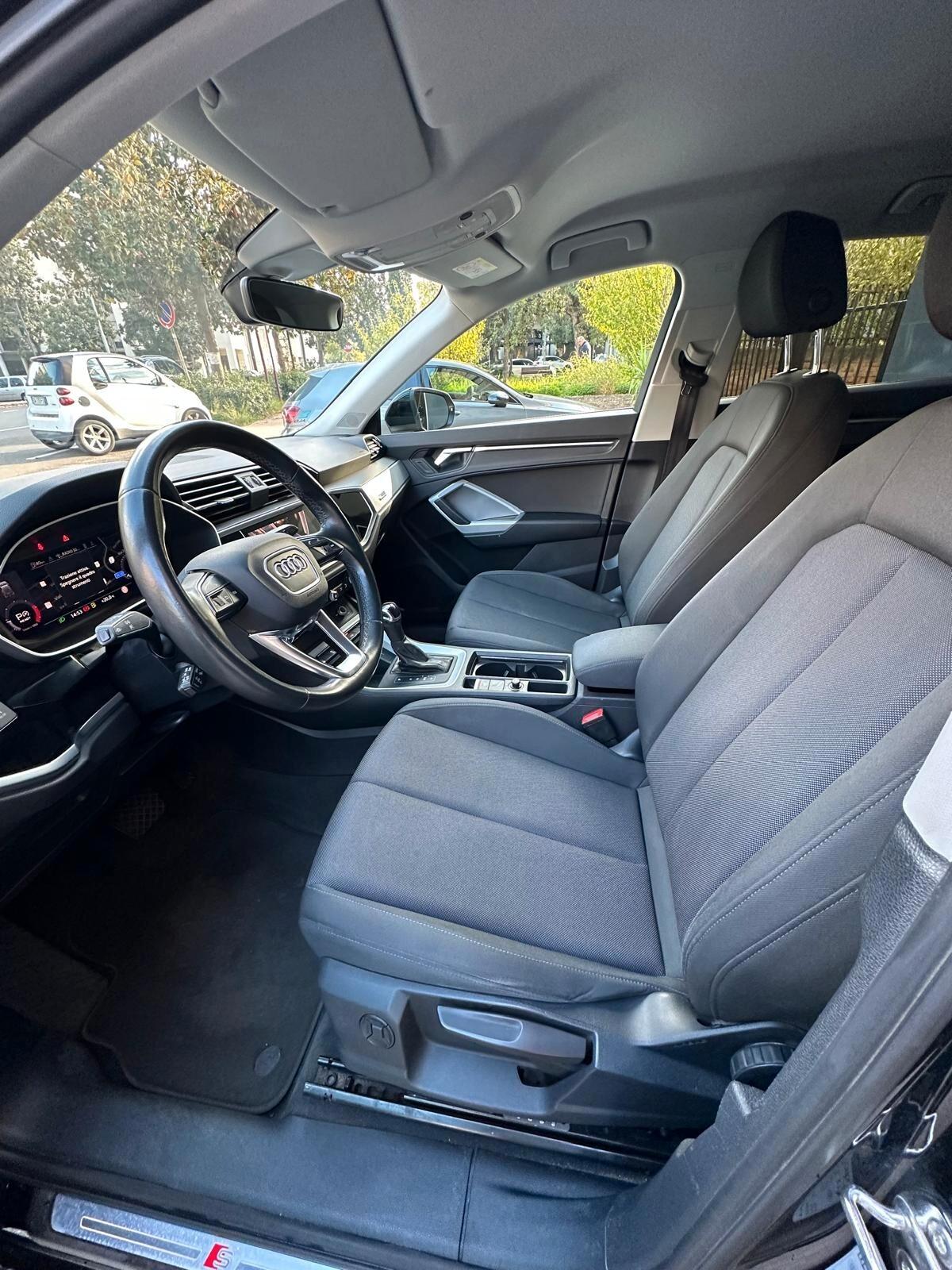 Audi Q3 35 TDI S tronic line edition