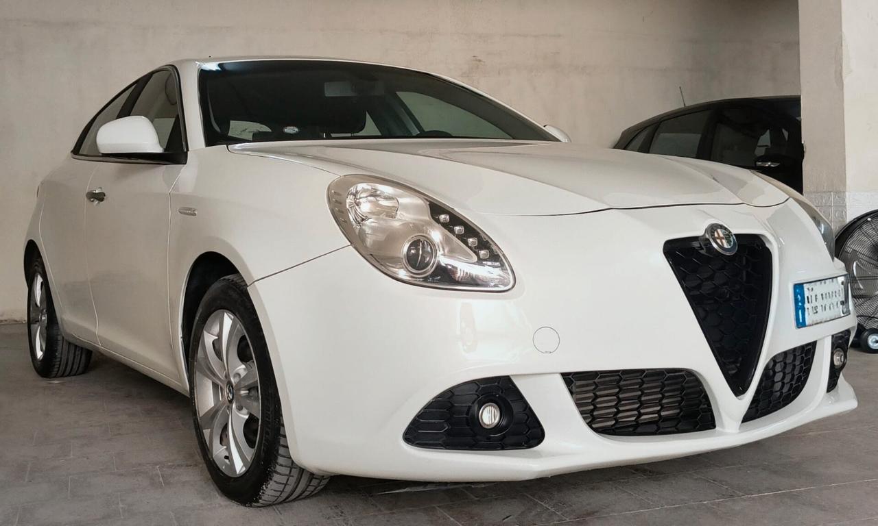 Alfa Romeo Giulietta 1.6 JTDm-2 105 CV Distinctive - km 52000
