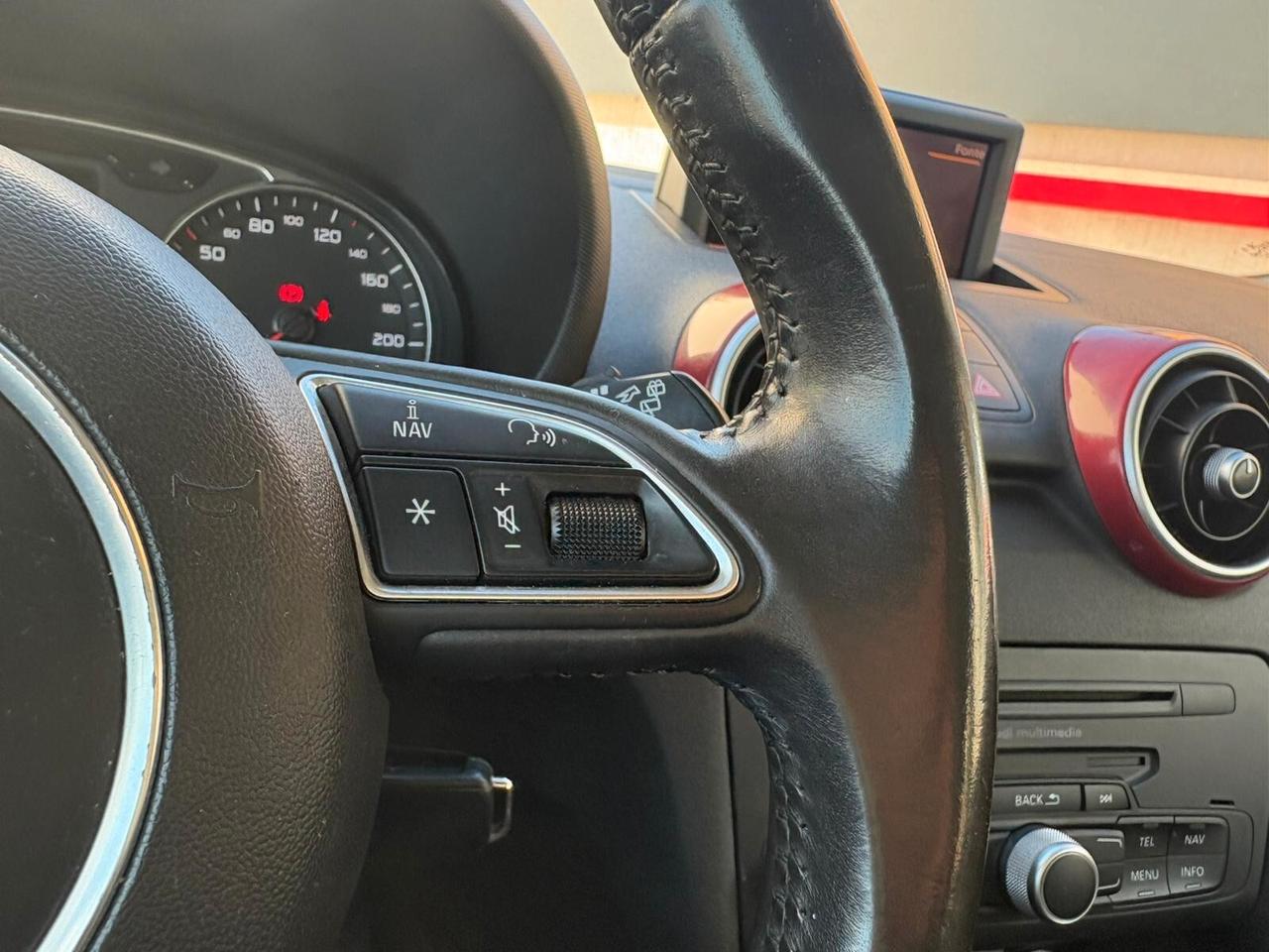 Audi A1 1.6 TDI 90CV S-LINE