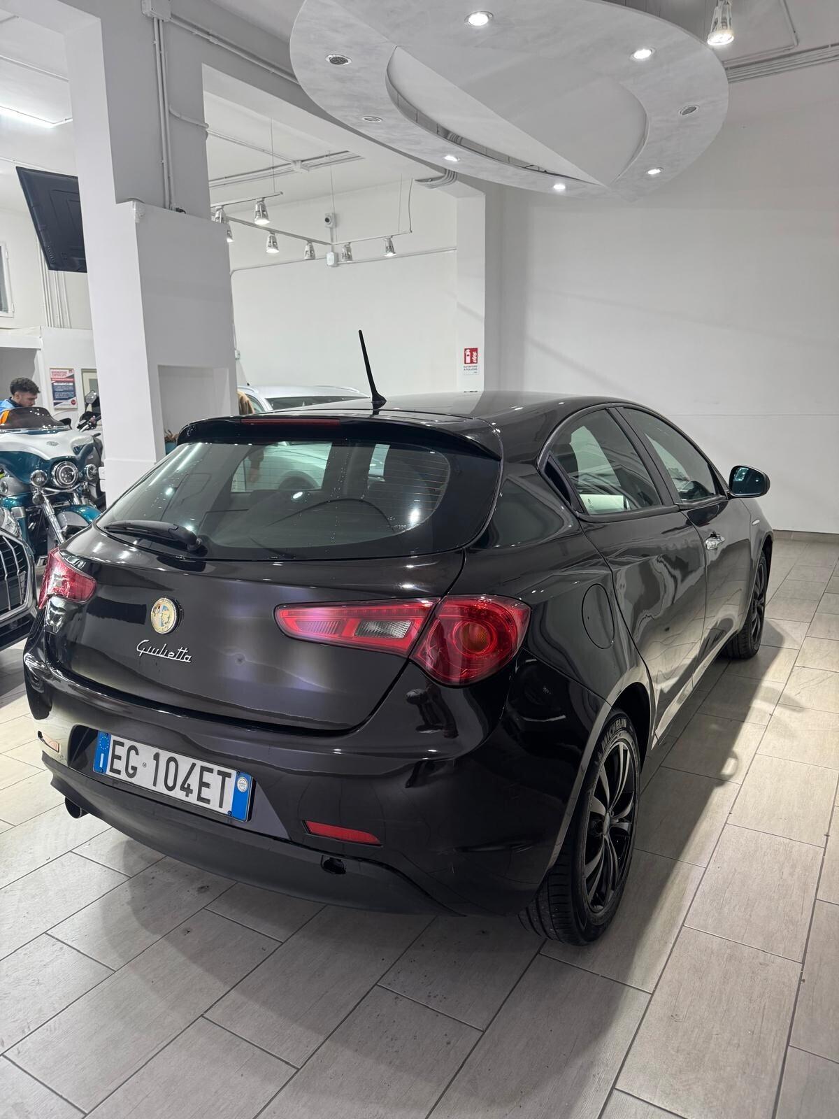 Alfa Romeo Giulietta 1.6 JTDm-2 105 CV Exclusive
