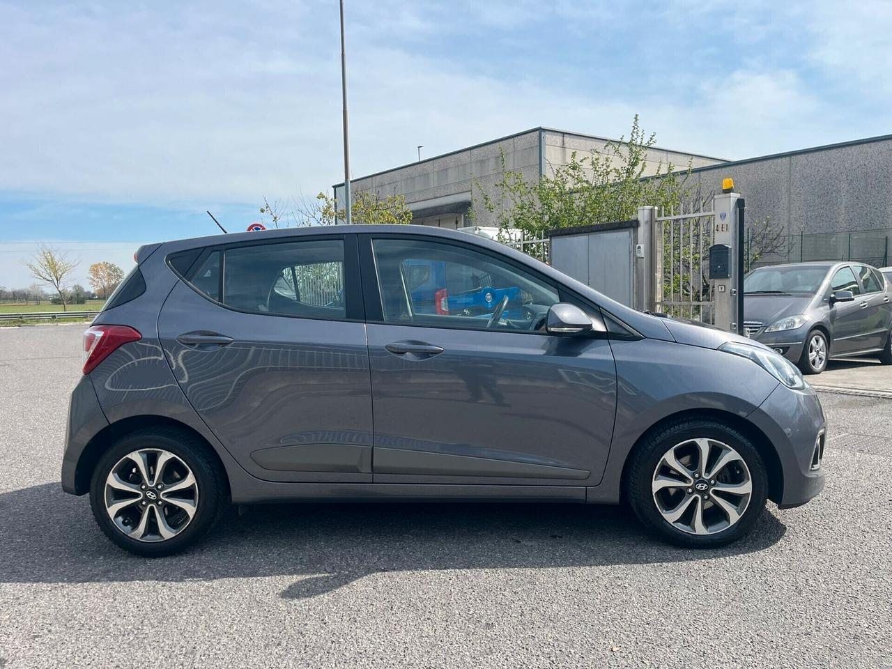 Hyundai I 10 1.0 SPECIAL X NEOPATENTATI