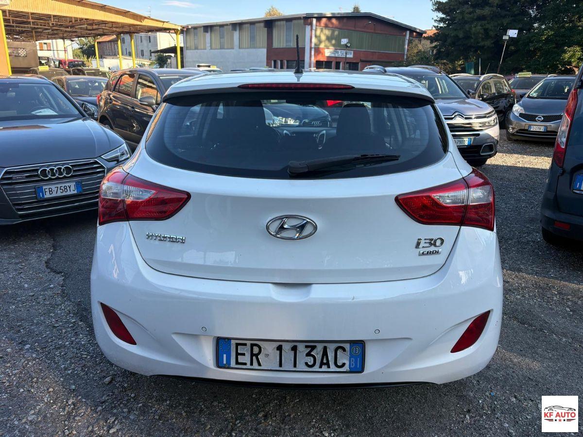 HYUNDAI - i30 - 1.6 CRDi 5p. Classic