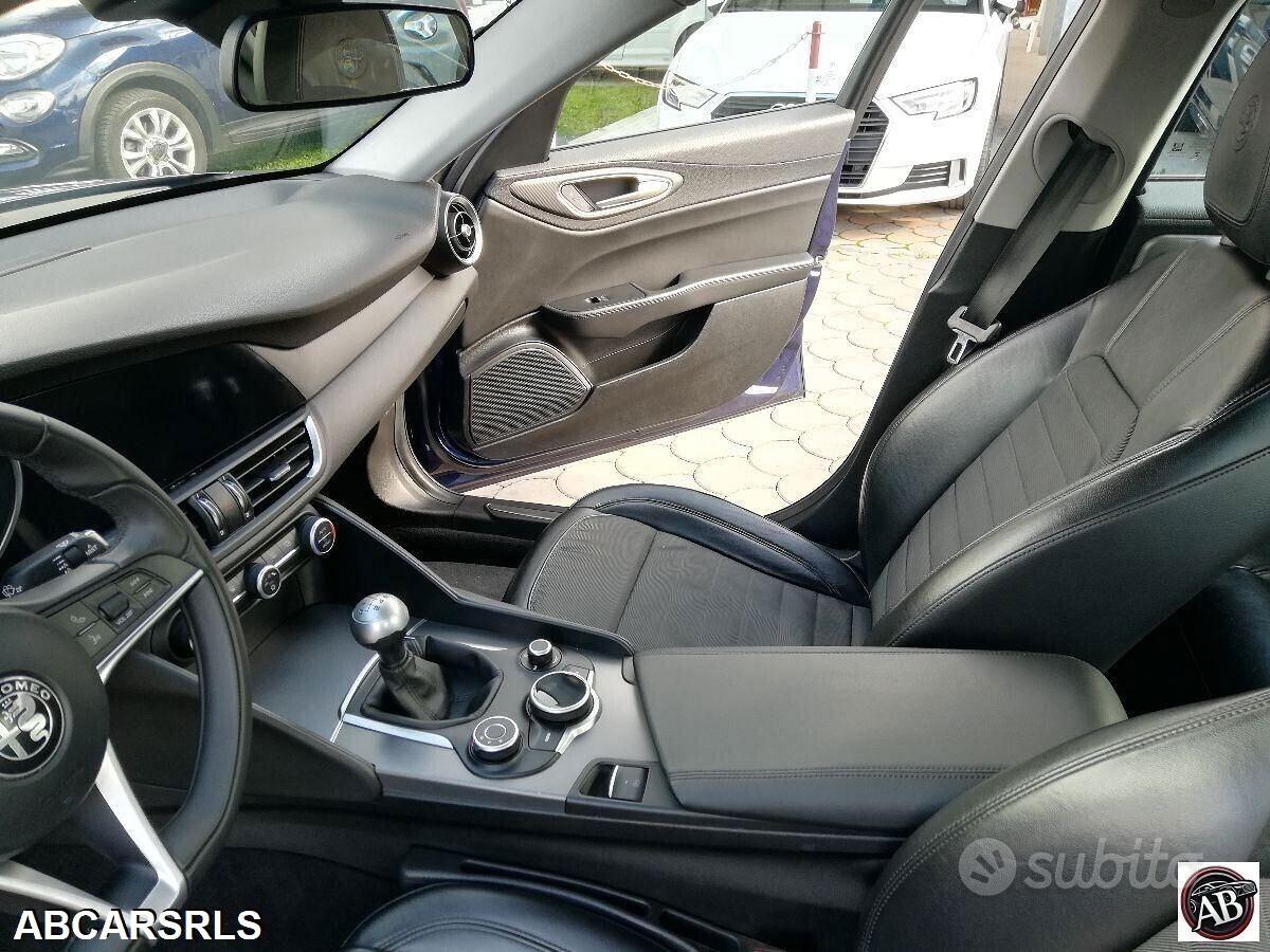 Alfa Romeo Giulia 2.2 Turbodiesel 180 CV Super