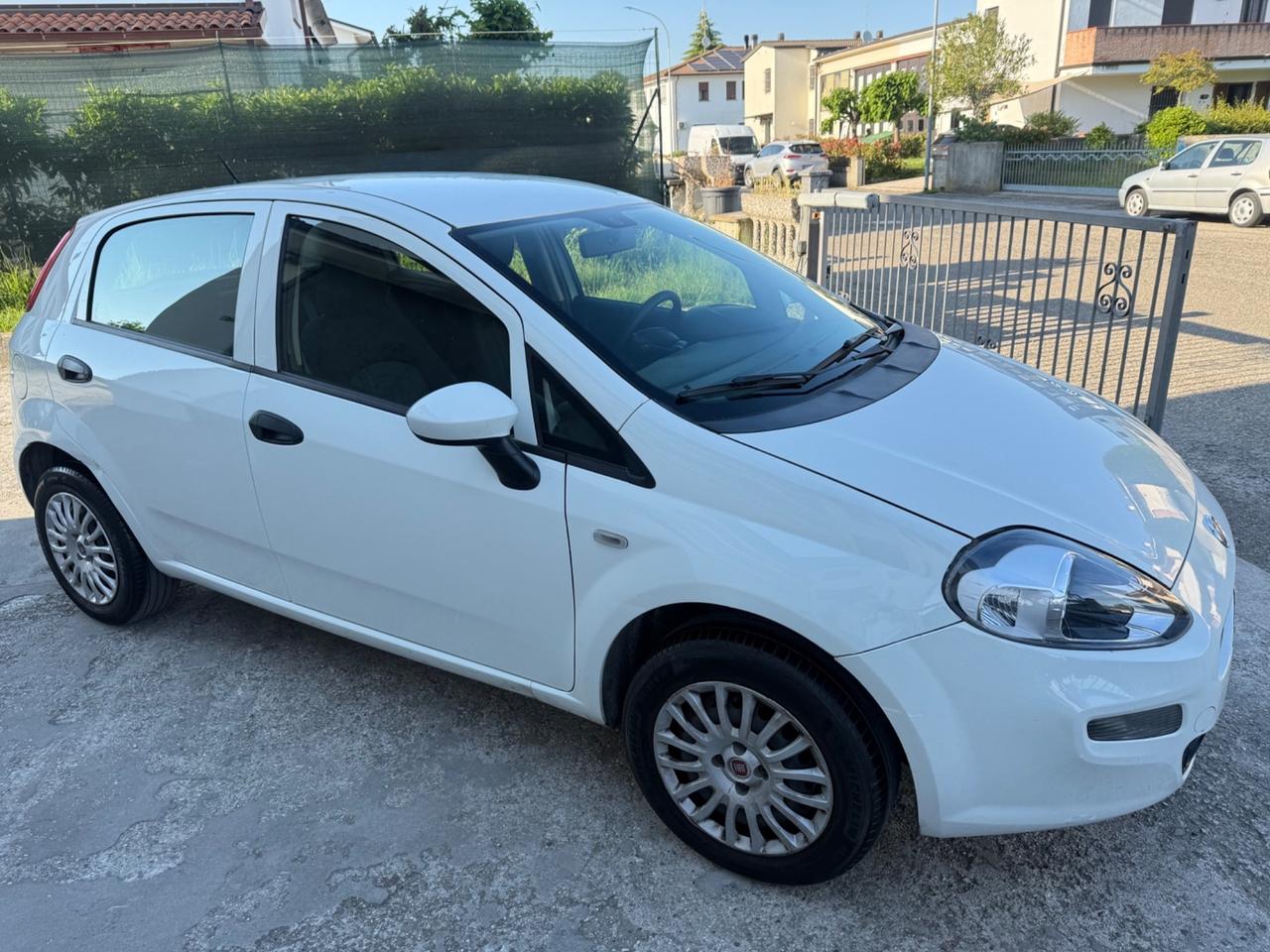 Fiat Grande Punto 1.4 METANO 2029 2017 EURO 6B