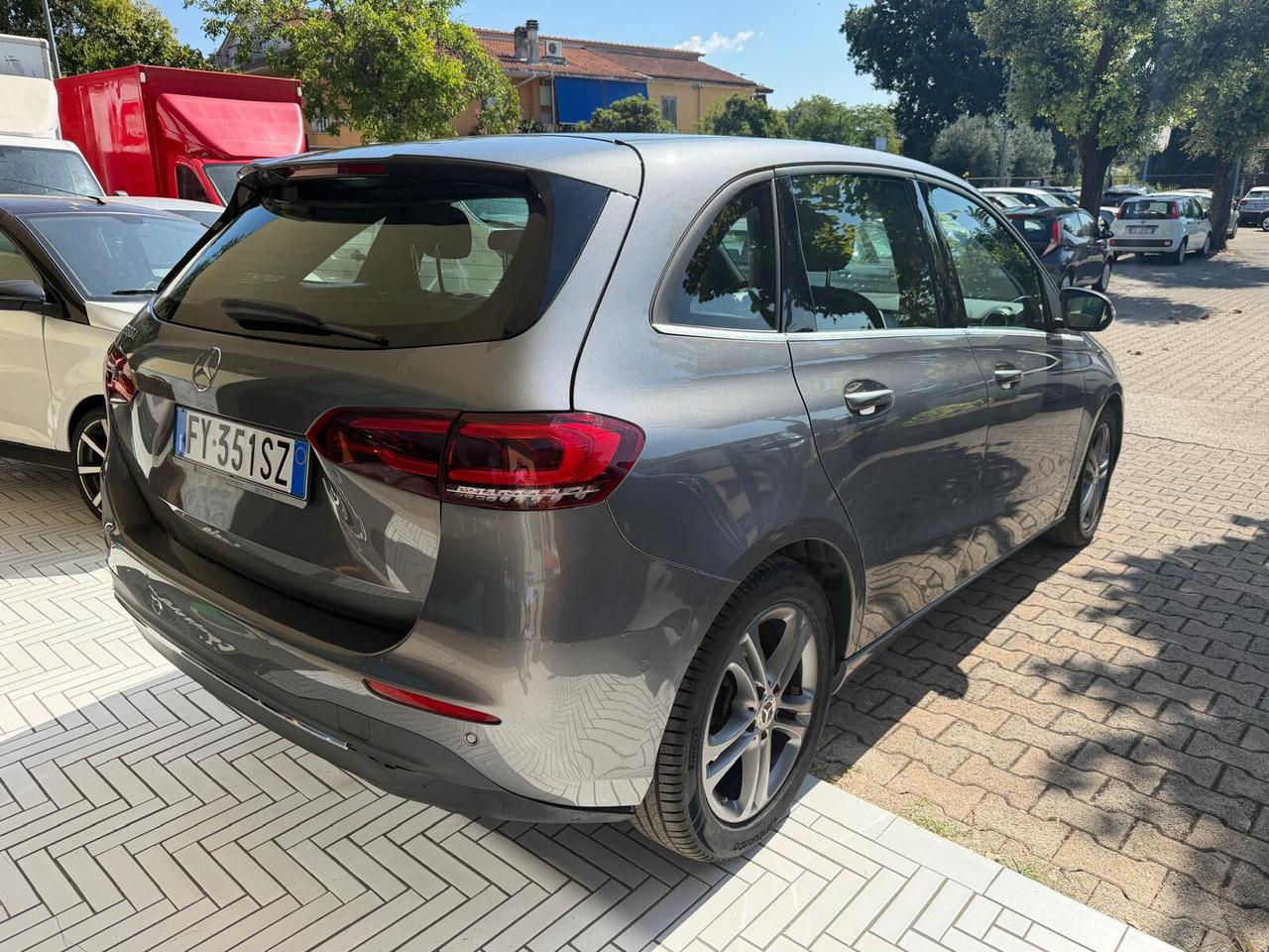 Mercedes-benz B 180 d Automatic Business Extra