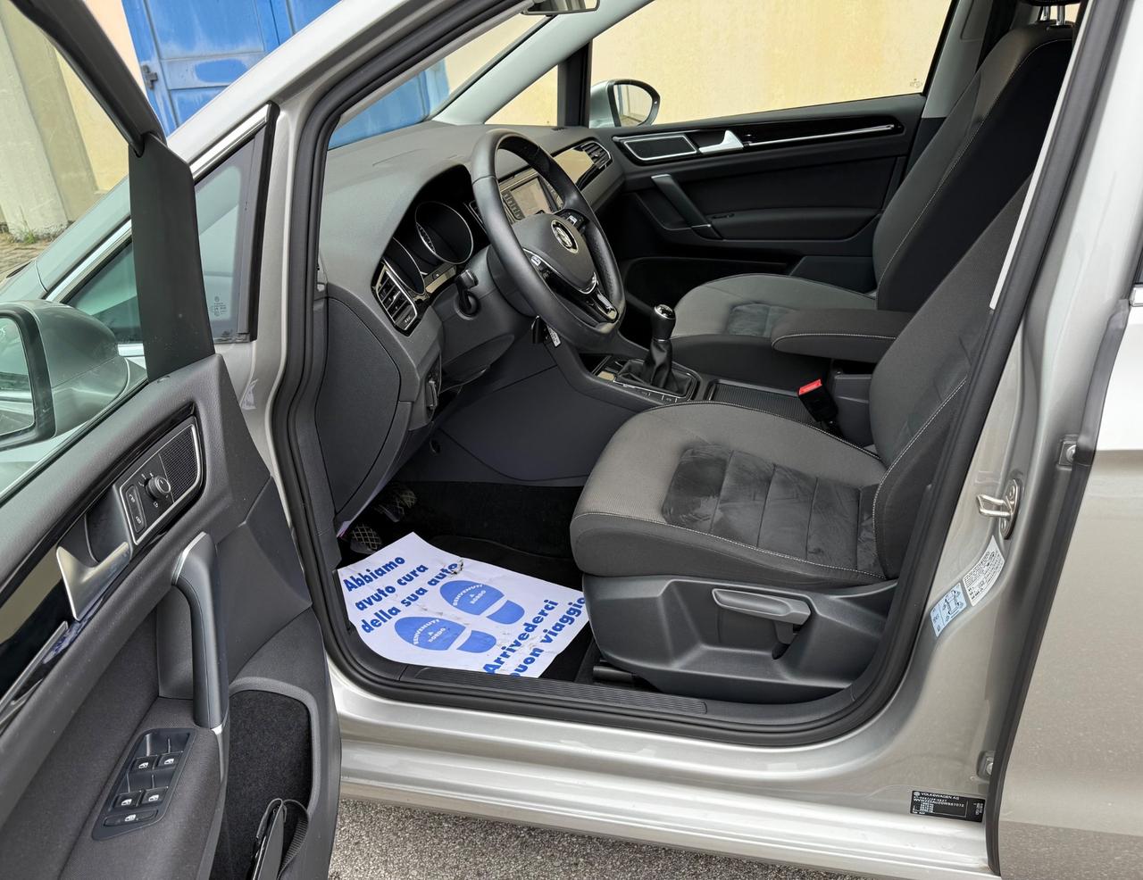 Volkswagen Golf Sportsvan 1.4 TSI Highline BlueMotion Technology