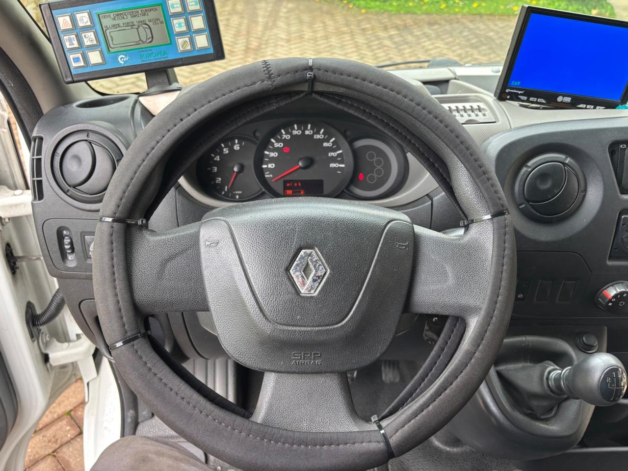 Renault Master T35 2.3 dCi/125