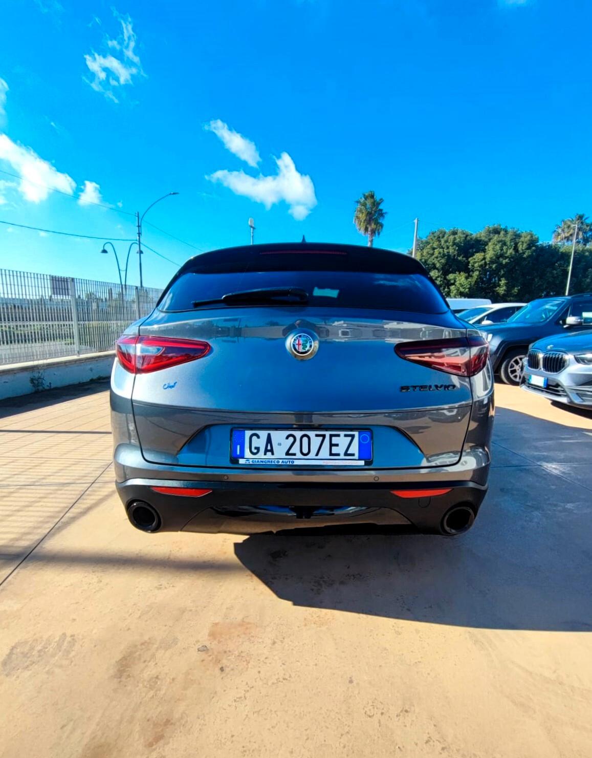 Alfa Romeo Stelvio 2.2 Turbodiesel 190 CV AT8 RWD B-Tech